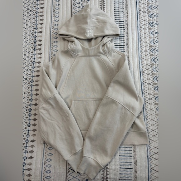 Lululemon Scuba Oversized Hoodie in Bone - Picture 6 of 10